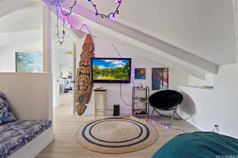 $3,600,000 | 32 Pilipu Place, Unit A, Kailua, HI 96734