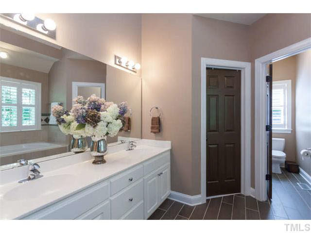 11607 John Allen Road Raleigh, NC 27614 - Photo 16 of 25 Master Bath/Spa