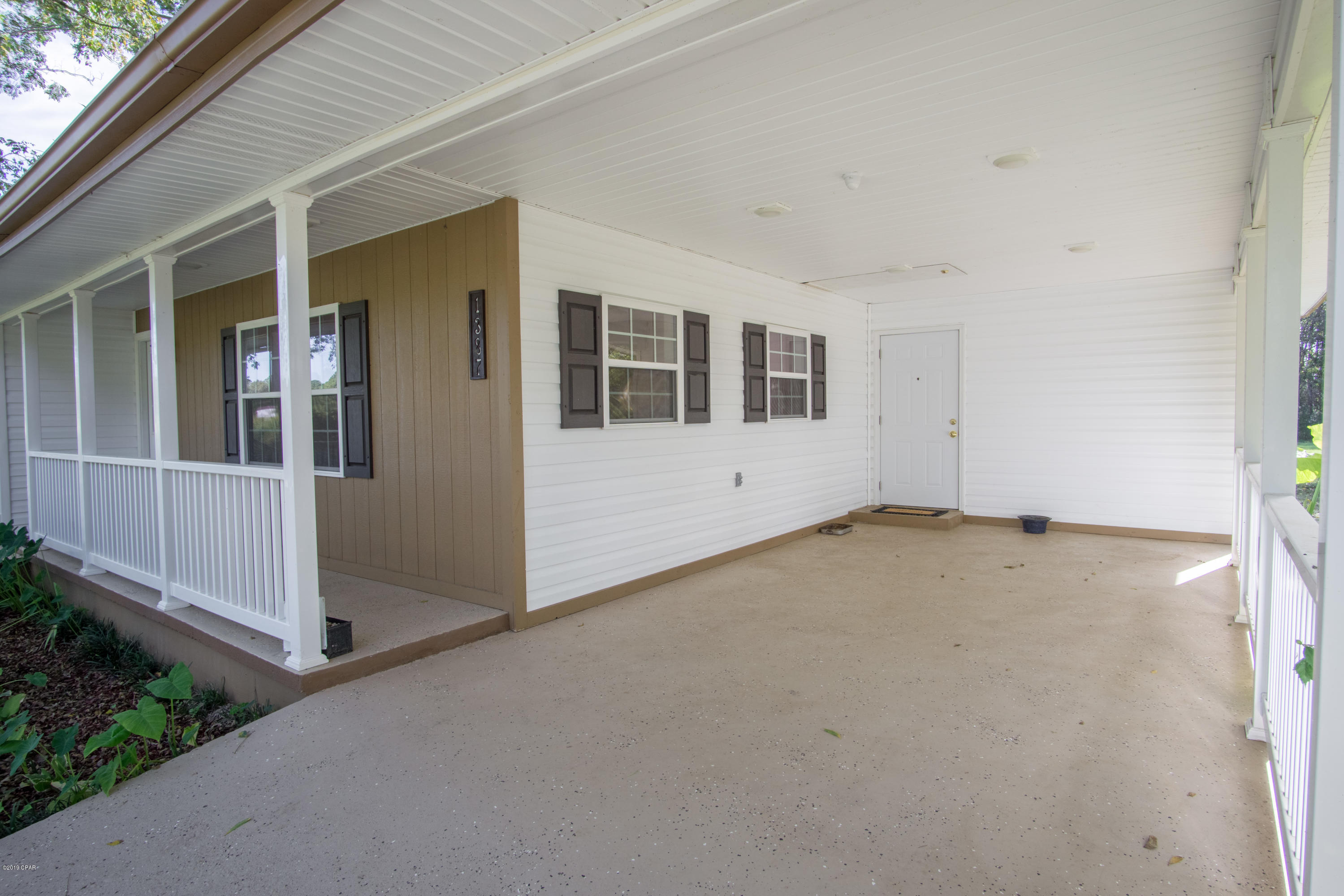 1387 George Johnson Road Bonifay, FL 32425 - Photo 3 of 32 Gallery Image 3