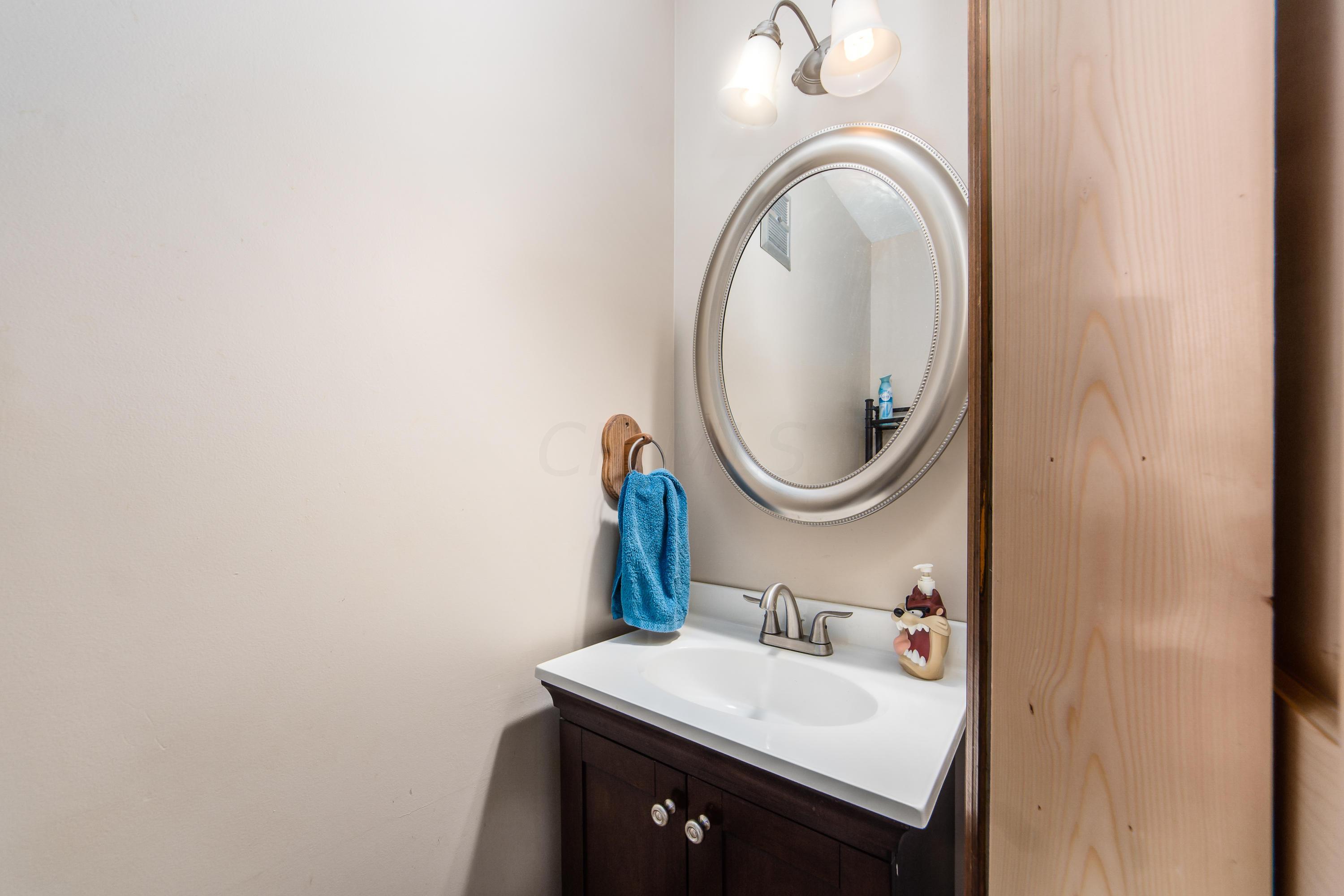 322 Demorest Road Columbus, OH 43204 - Photo 5 of 50 Gallery Image 5