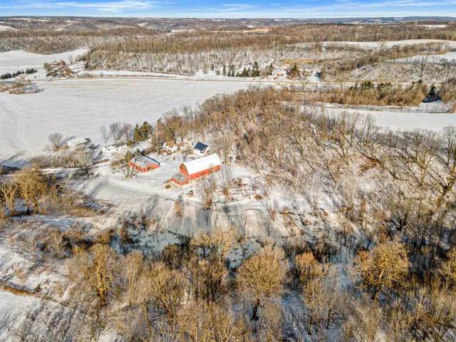 $749,900 | N5746 800th Street, Ellsworth, WI 54011