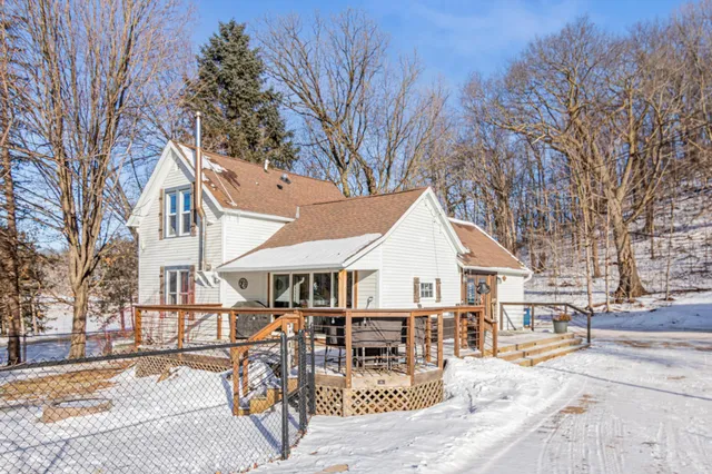 $749,900 | N5746 800th Street, Ellsworth, WI 54011