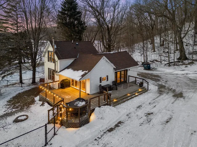 $749,900 | N5746 800th Street, Ellsworth, WI 54011