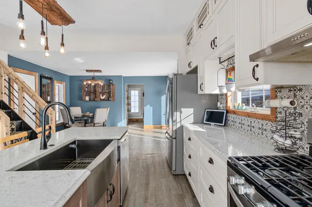 $749,900 | N5746 800th Street, Ellsworth, WI 54011