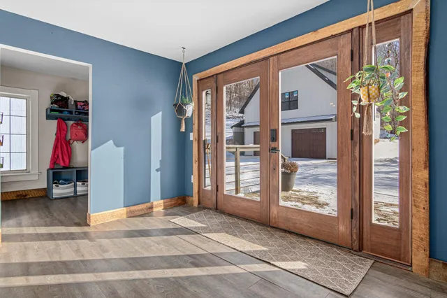 $749,900 | N5746 800th Street, Ellsworth, WI 54011