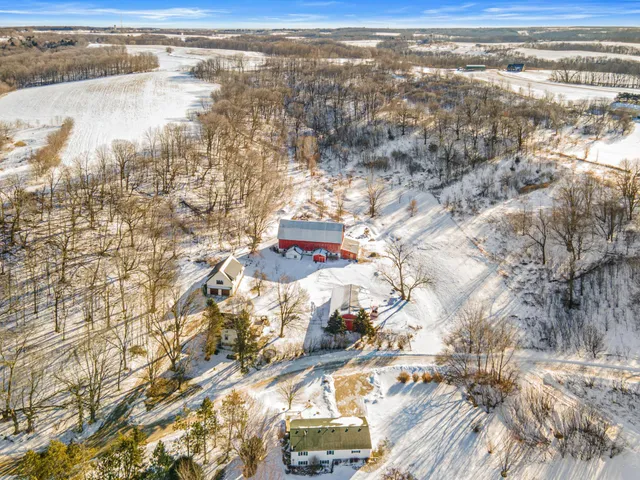 $749,900 | N5746 800th Street, Ellsworth, WI 54011