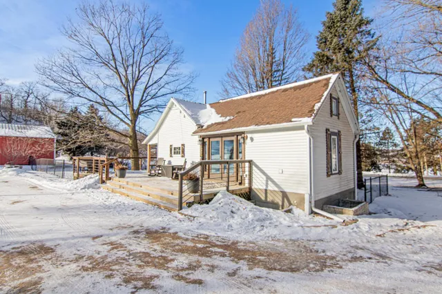$749,900 | N5746 800th Street, Ellsworth, WI 54011