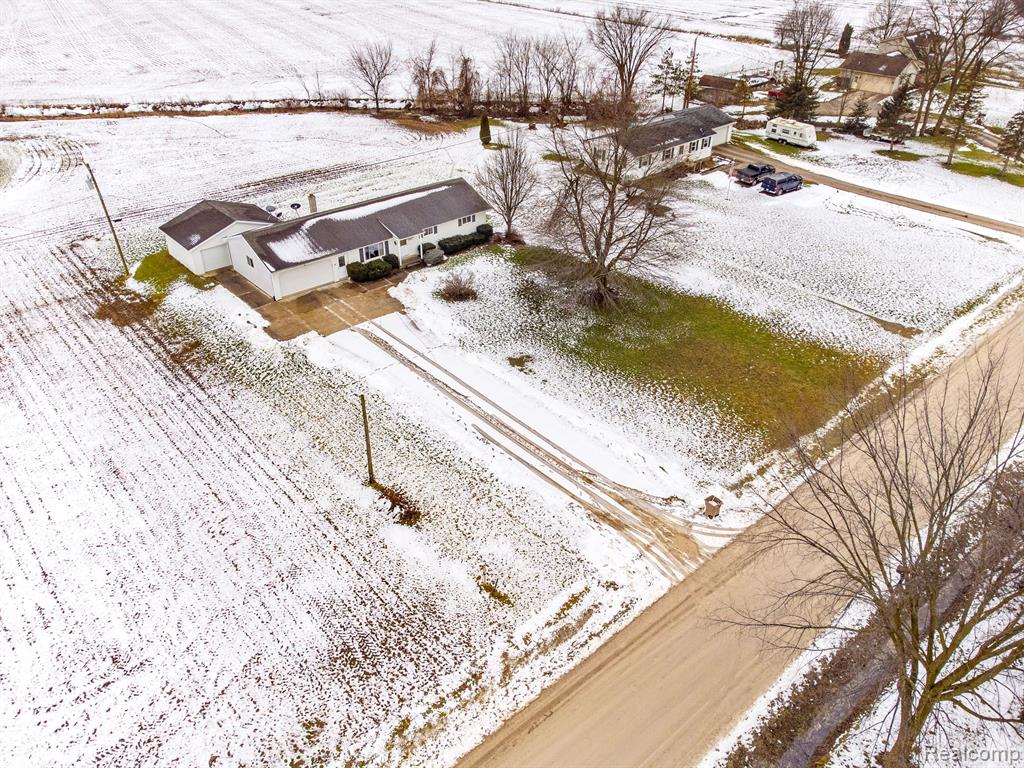 22500 McPhall Road Armada, MI 48005 - Photo 3 of 31 Gallery Image 3
