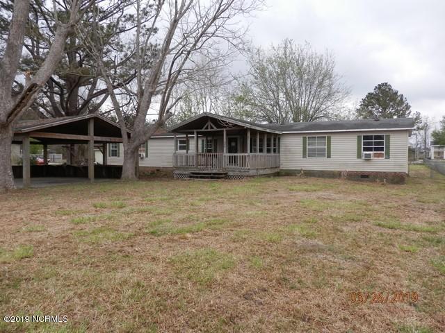 348 Lake Road Newport, NC 28570 - Photo 1 of 21 P3260005