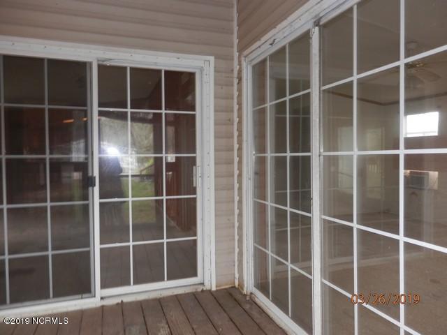 348 Lake Road Newport, NC 28570 - Photo 18 of 21 P3260064