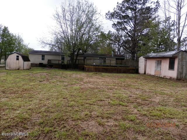 348 Lake Road Newport, NC 28570 - Photo 20 of 21 P3260073