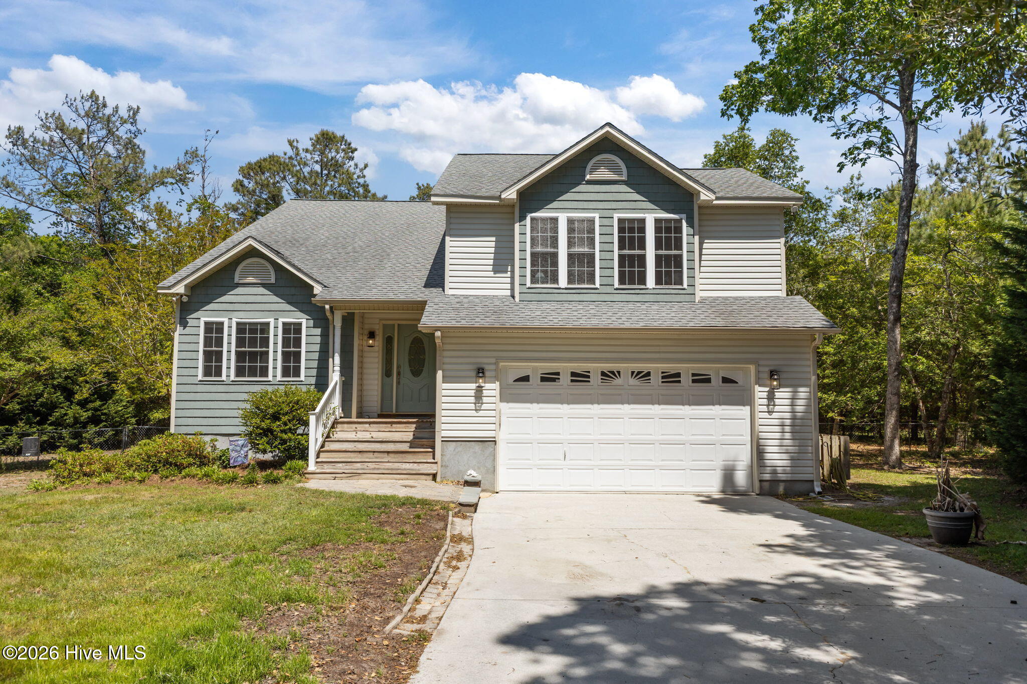 102 Shady Path Cedar Point, NC 28584 - Photo 2 of 36 Front