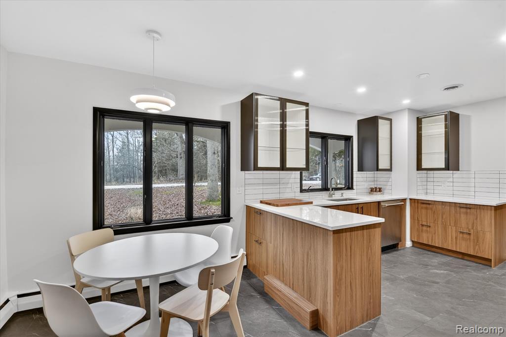 1020 North Fletcher Road Chelsea, MI 48118 - Photo 11 of 34 Gallery Image 11