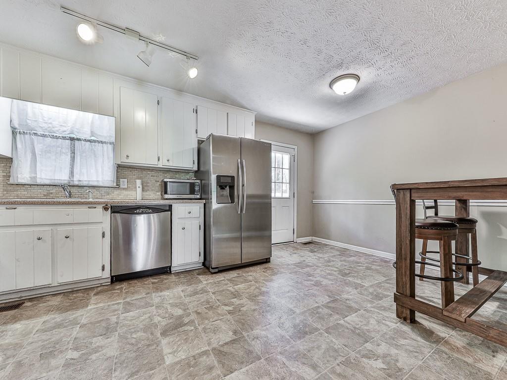 25 Mission Ridge Drive Southwest Cartersville, GA 30120 - Photo 6 of 34