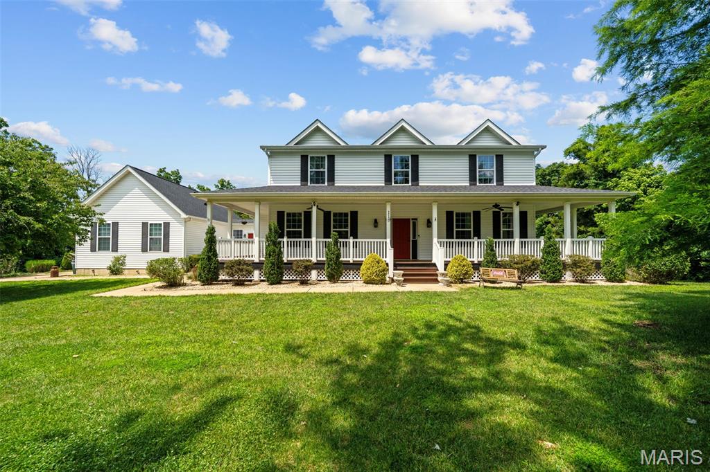 118 Crescent Road Ballwin, MO 63021 - Photo 1 of 45