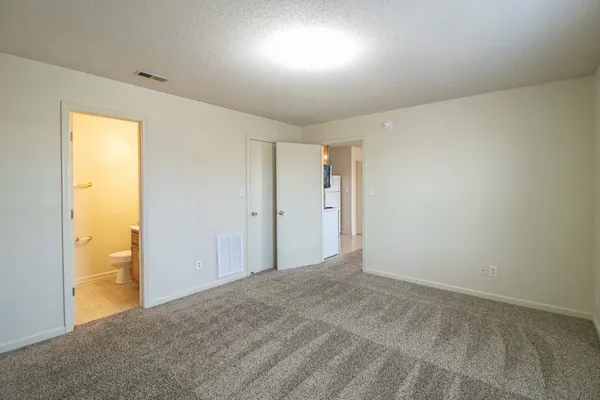 $750 | 3292 Tower Drive, Unit 7, Clarksville, TN 37042