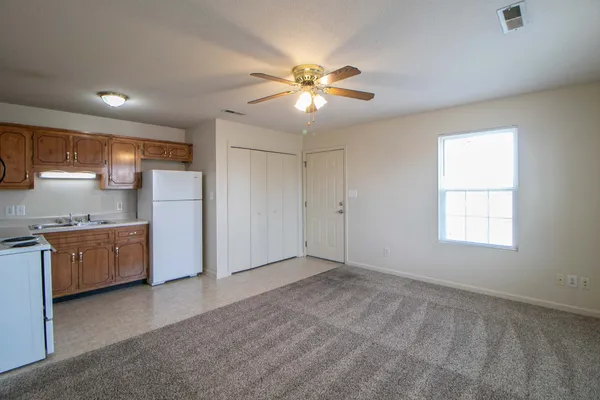 $750 | 3292 Tower Drive, Unit 7, Clarksville, TN 37042