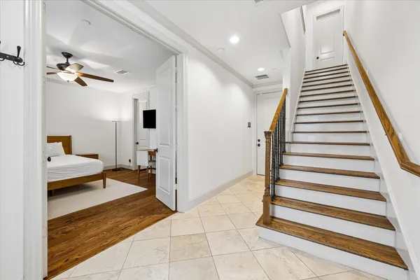 $4,950 | 1521 Oakdale Street, Houston, TX 77004