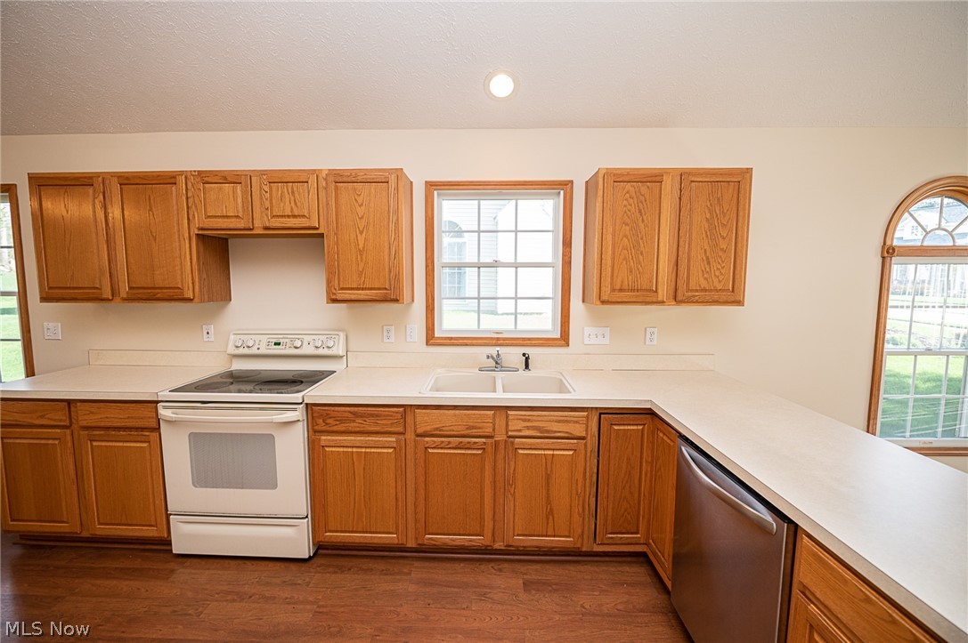 116 Chimney Ridge Chardon, OH 44024 - Photo 9 of 30 Gallery Image 9