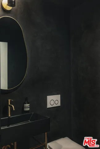 $3,295,000 | 11827 Wagner Street, Culver City, CA 90230