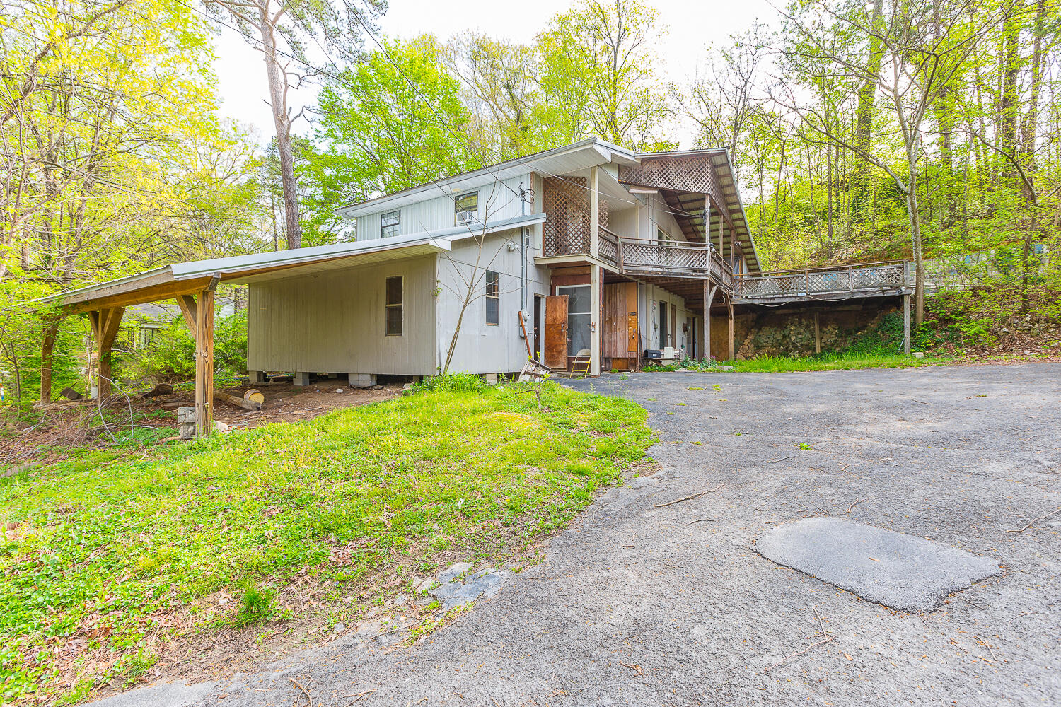 220 North Jenkins Road Rossville, GA 30741 - Photo 1 of 36 202 Jenkins Road HD_-11