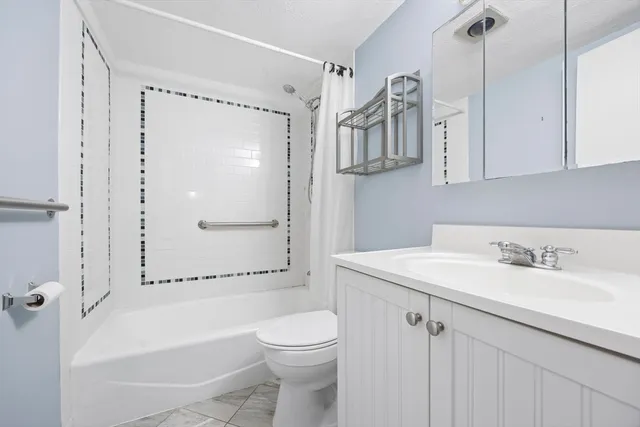 $435,000 | 51 Melrose Street, Unit 1C, Melrose, MA 02176