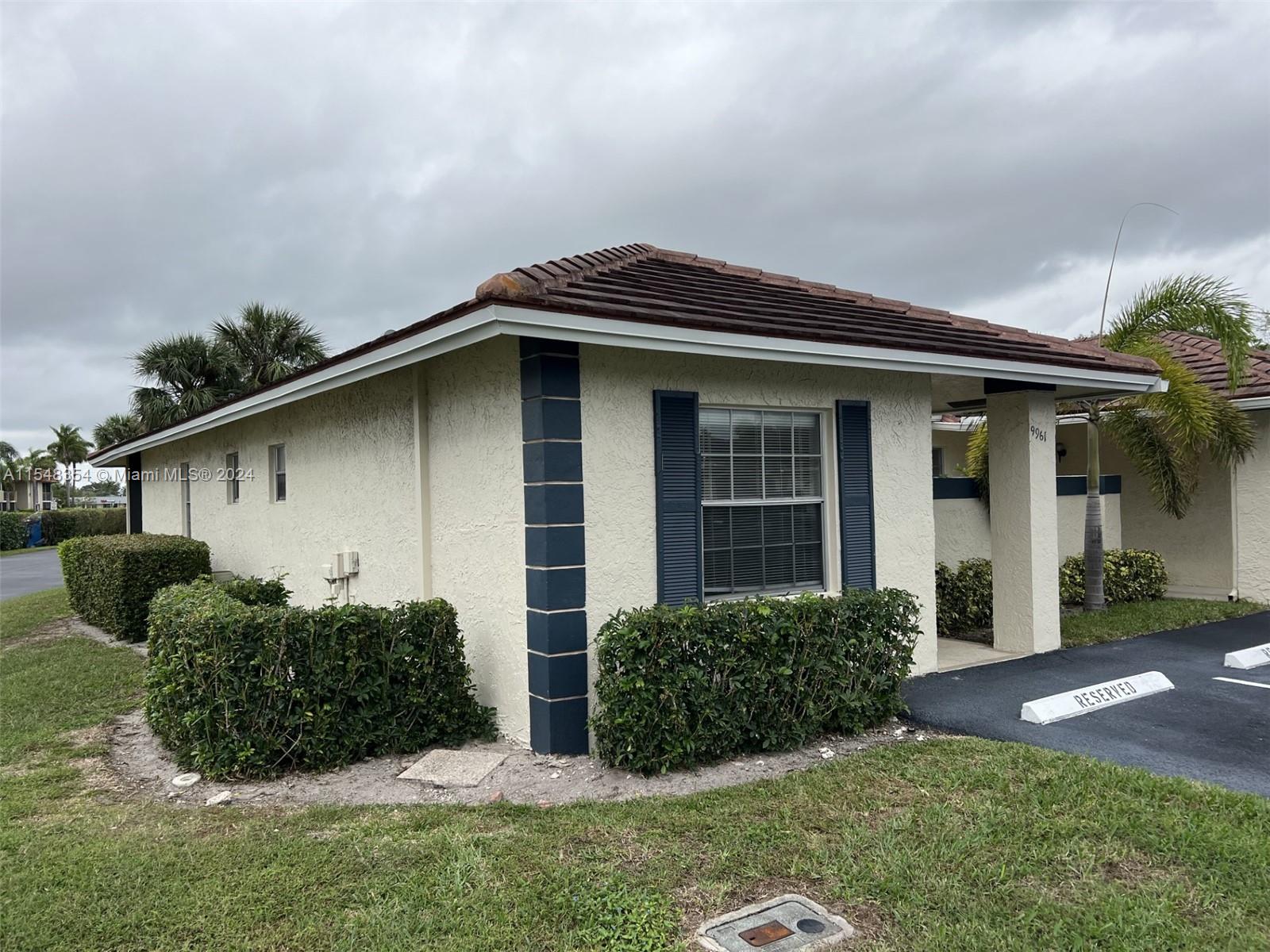 9961 Three Lakes Circle Boca Raton, FL 33428 - Photo 1 of 21 Gallery Image 1