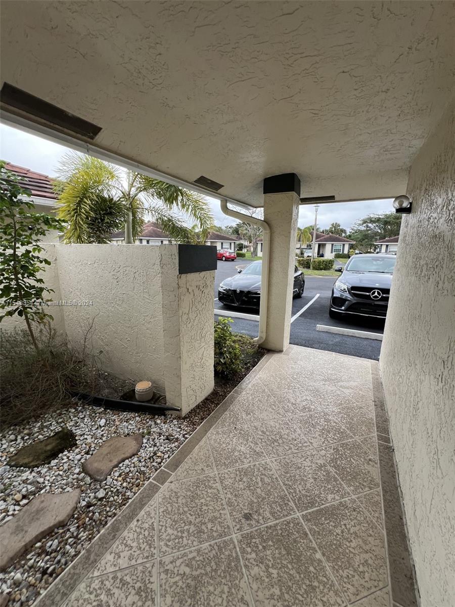 9961 Three Lakes Circle Boca Raton, FL 33428 - Photo 3 of 21 Gallery Image 3