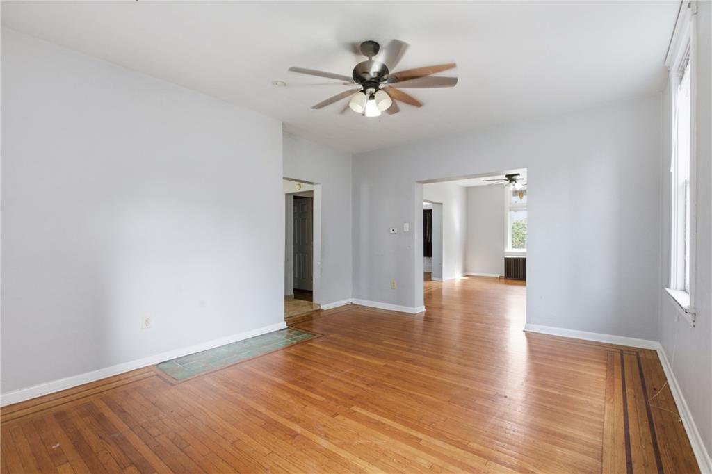 31 Perry View Avenue Pittsburgh, PA 15214 - Photo 11 of 32 Gallery Image 11
