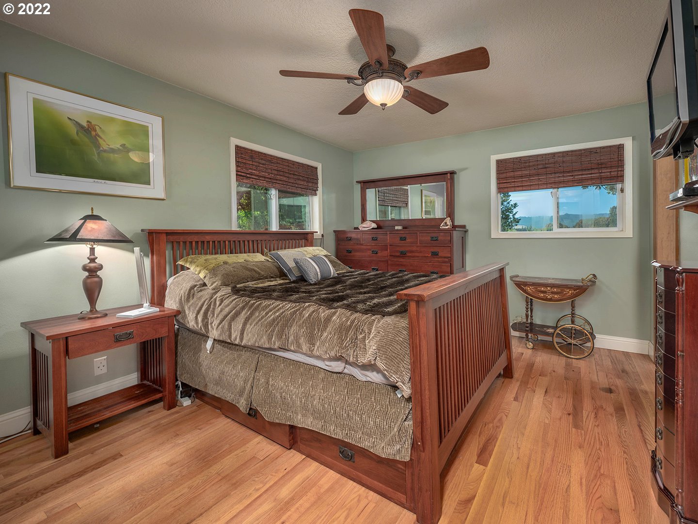 18821 Northwest Reeder Road Portland, OR 97231 - Photo 11 of 31