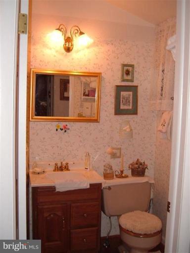 11415 Ashton Road Clear Spring, MD 21722 - Photo 13 of 27 Bath #1