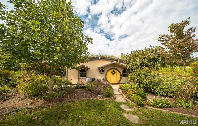 $1,250,000 | 295 Panthers Den Road, Makanda, IL 62958