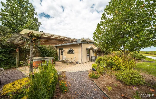 $1,250,000 | 295 Panthers Den Road, Makanda, IL 62958