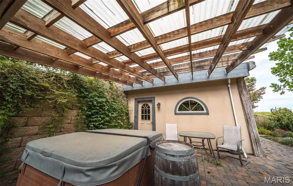 $1,250,000 | 295 Panthers Den Road, Makanda, IL 62958