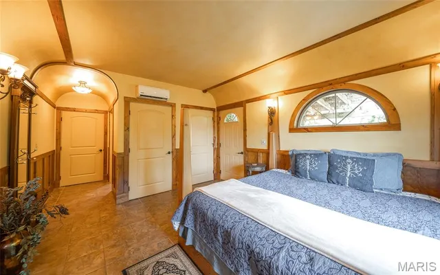 $1,250,000 | 295 Panthers Den Road, Makanda, IL 62958