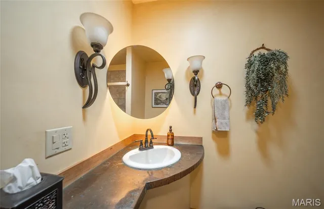 $1,250,000 | 295 Panthers Den Road, Makanda, IL 62958