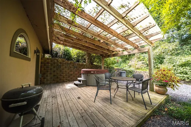 $1,250,000 | 295 Panthers Den Road, Makanda, IL 62958