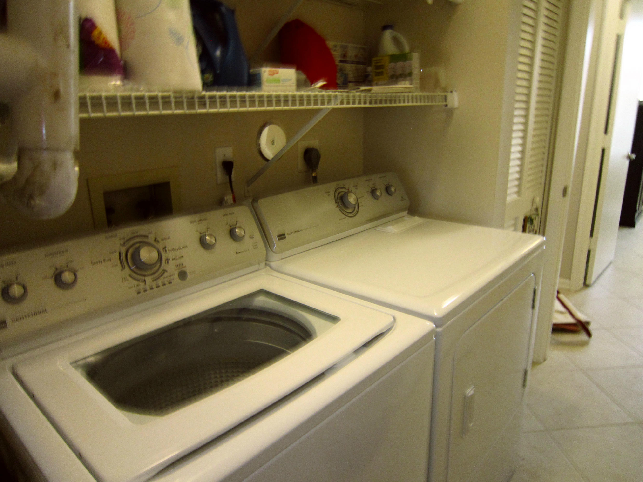 11203 180th Court South Boca Raton, FL 33498 - Photo 15 of 15 Laundry Room