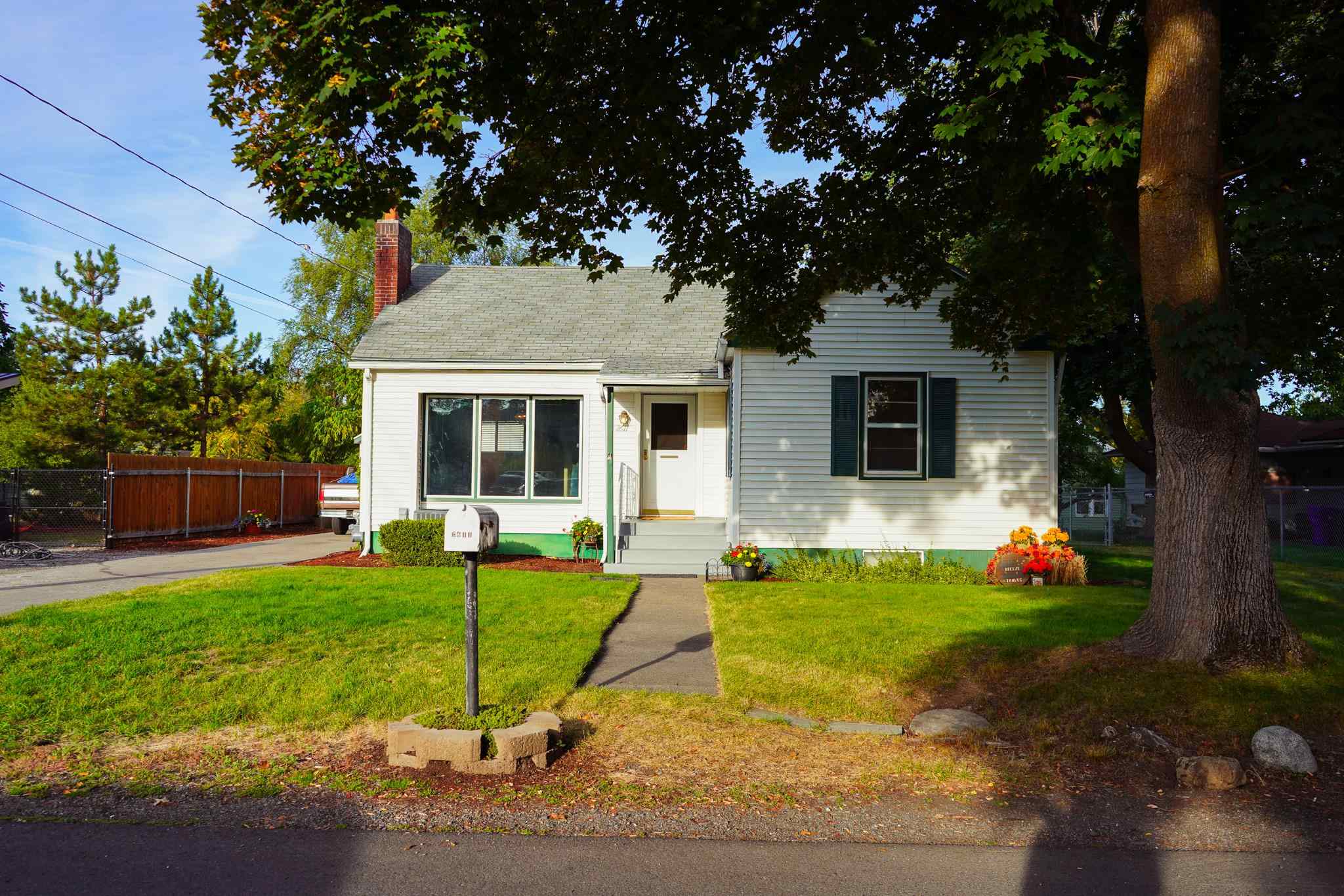 2611 Ella Road Spokane Valley, WA 99212 - Photo 1 of 46