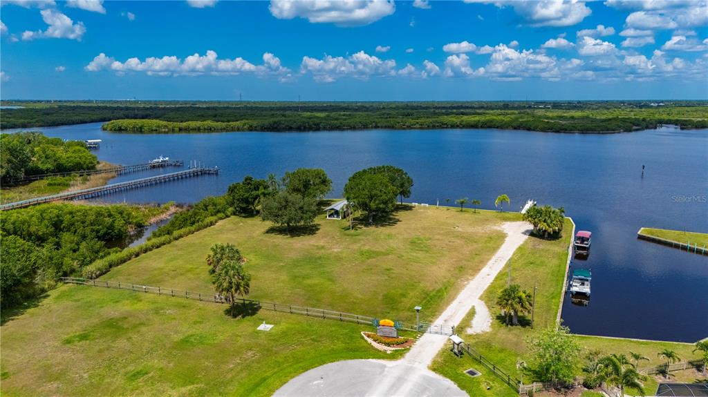 569 Rio Vista Avenue Punta Gorda, FL 33982 - Photo 73 of 100