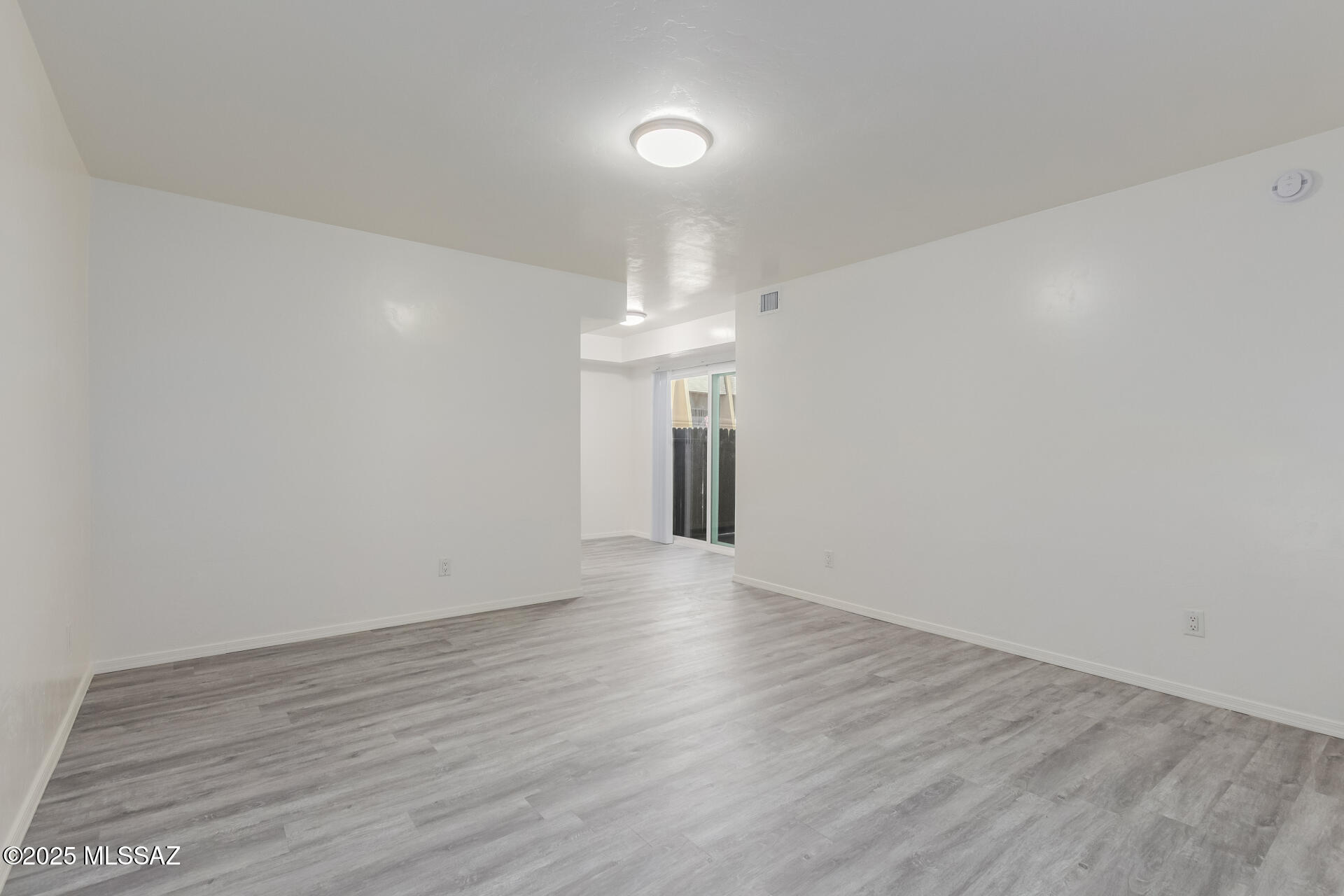1620 North Wilmot Road, Unit E147 Tucson, AZ 85712 - Photo 3 of 33