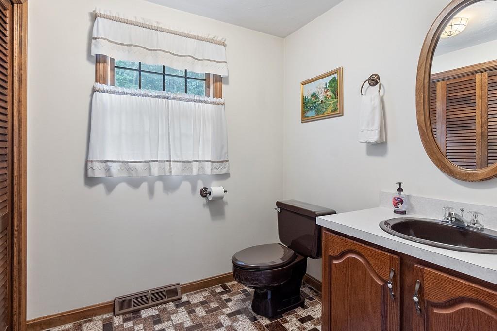 64 Beaver Brook Road Littleton, MA 01460 - Photo 24 of 30