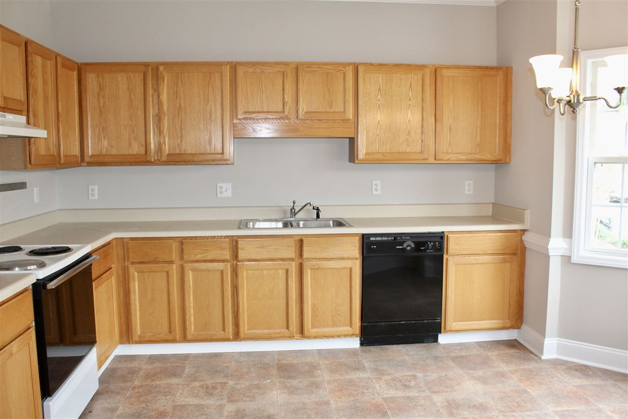 4641 Vendue Range Drive Raleigh, NC 27604 - Photo 2 of 14 Eat-in Kitchen