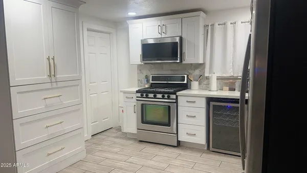 $285,000 | 326 North 39th Drive, Phoenix, AZ 85009