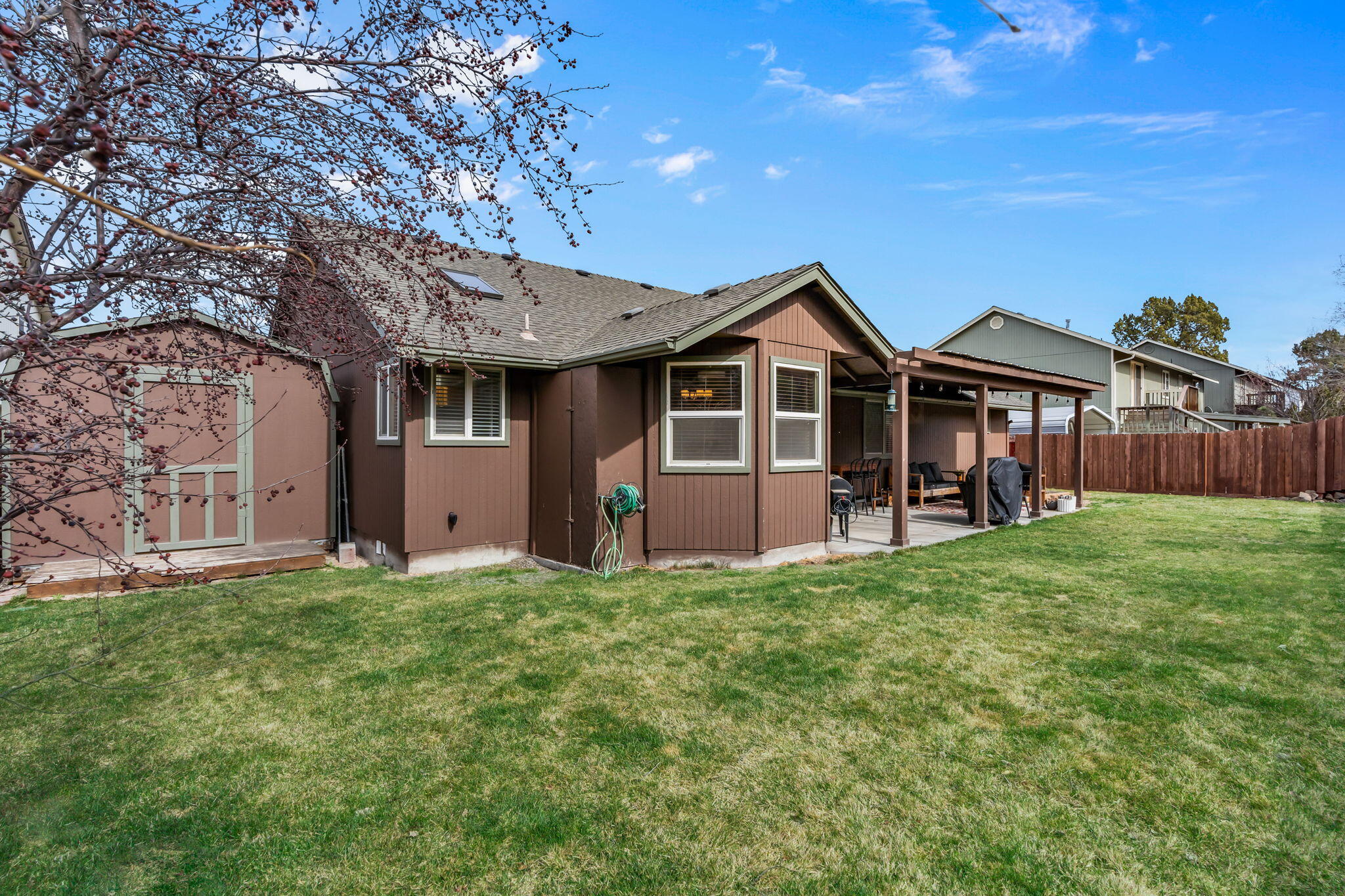 2427 Southwest 33rd Street Redmond, OR 97756 - Photo 21 of 21 2024_03_21_2427_sw_33rd_st_rdm-27