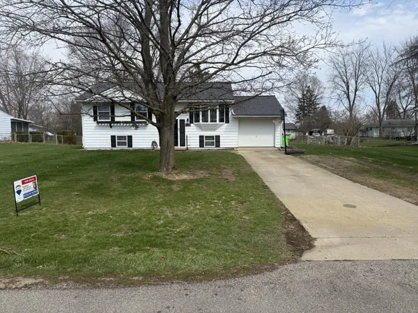 $225,000 | 1648 Foye Drive, Jackson, MI 49203
