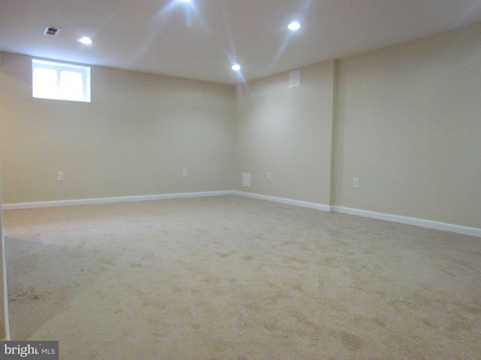 5912 Ayleshire Road Baltimore, MD 21239 - Photo 18 of 29 Basement