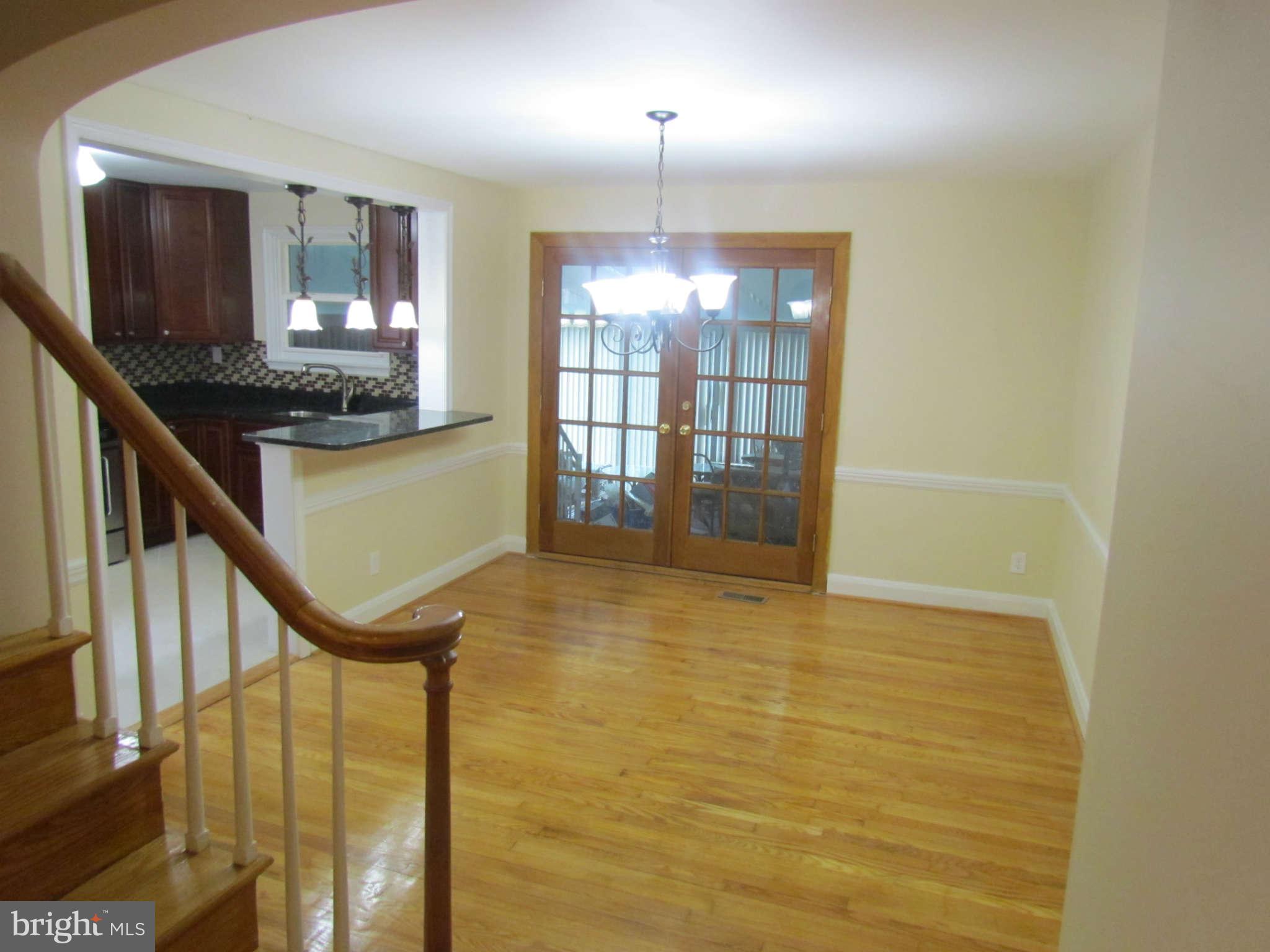 5912 Ayleshire Road Baltimore, MD 21239 - Photo 23 of 29 Dining Room