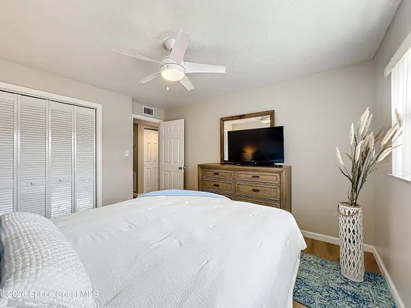 $2,100 | 5600 North Banana River Boulevard, Unit 1, Cocoa Beach, FL 32931