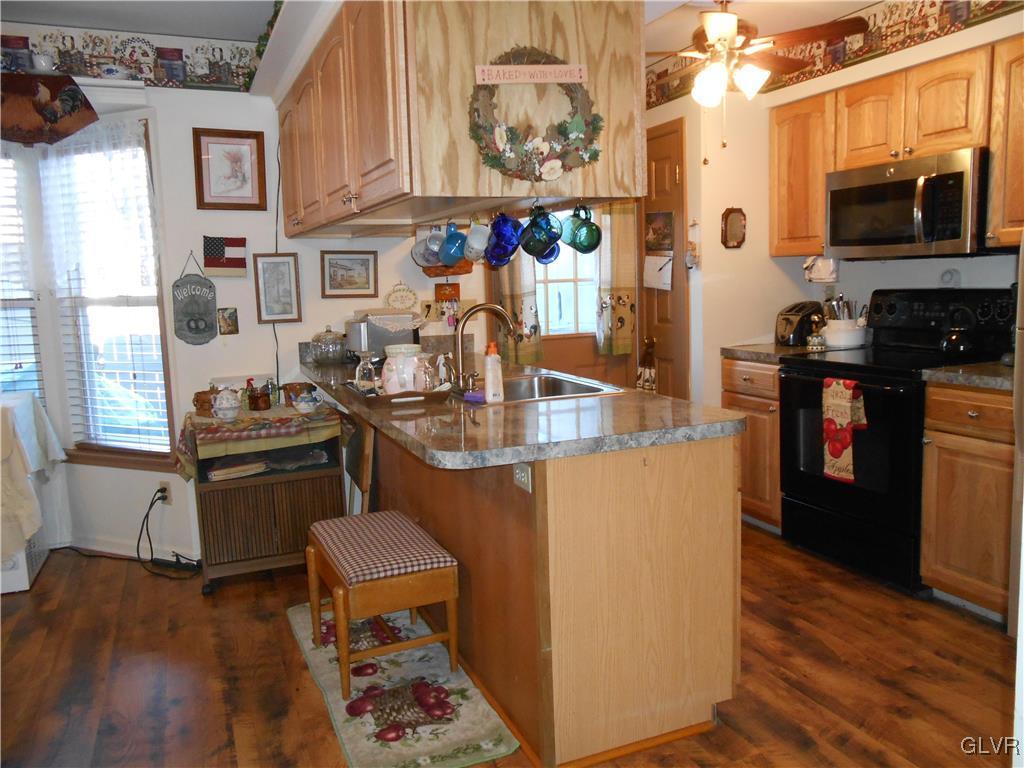 1252 Forest Road Whitehall, PA 18052 - Photo 7 of 20 Gallery Image 7